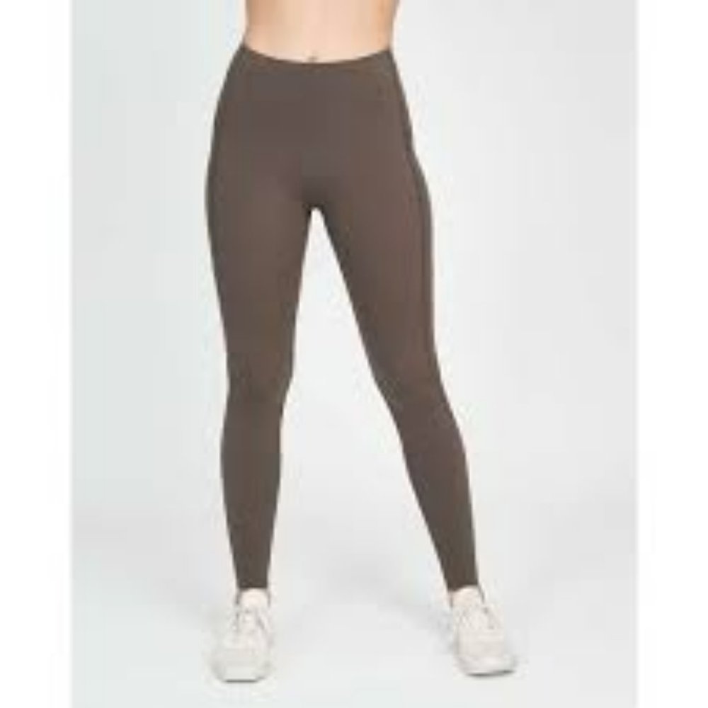 Spanx Every.Wear Knockout Leggings